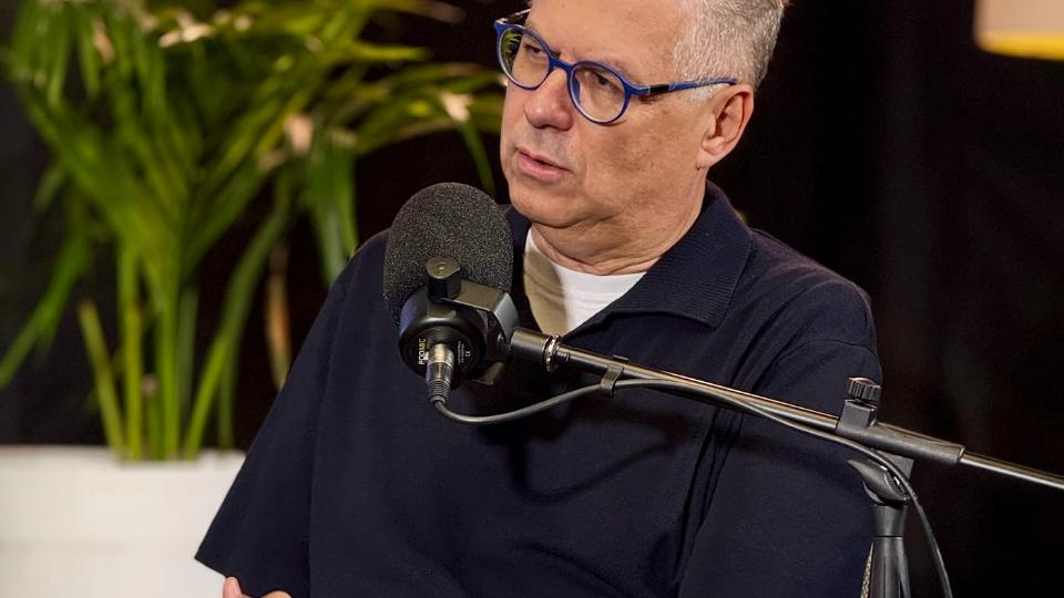 Andrés Ordóñez en el estudio de Universo Libro