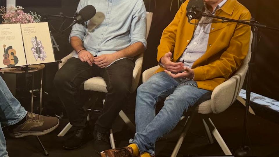 Benito Cabrera y David Duque en el estudio de Universo Libro
